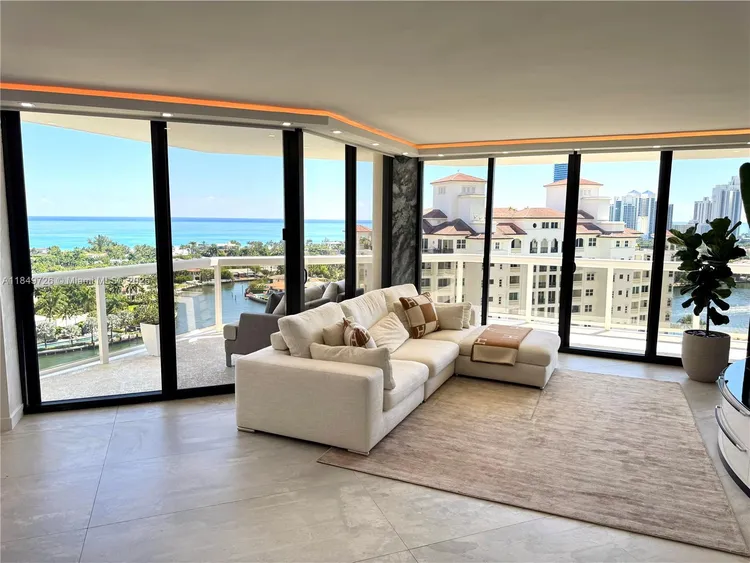 The Landmark #1701 image #6