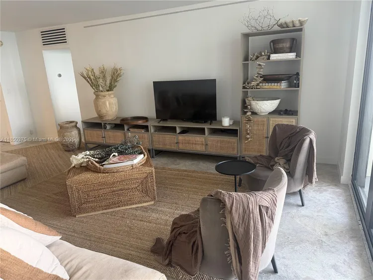 Towers of Key Biscayne #A404 image #11