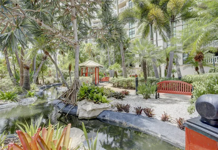 Towers of Key Biscayne #A404 image #48