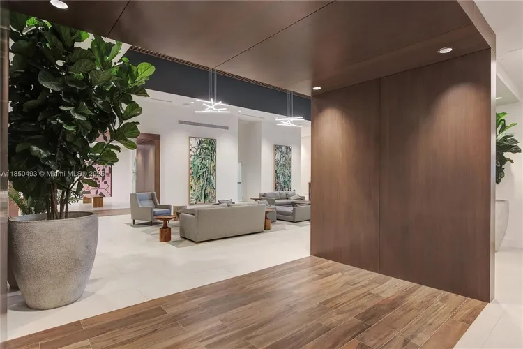 Bay Parc #34C image #40