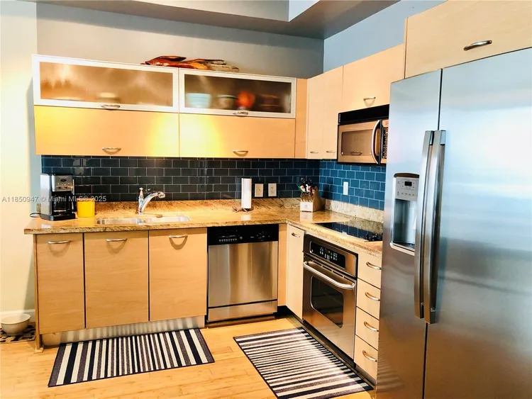 Uptown Lofts #808 image #17