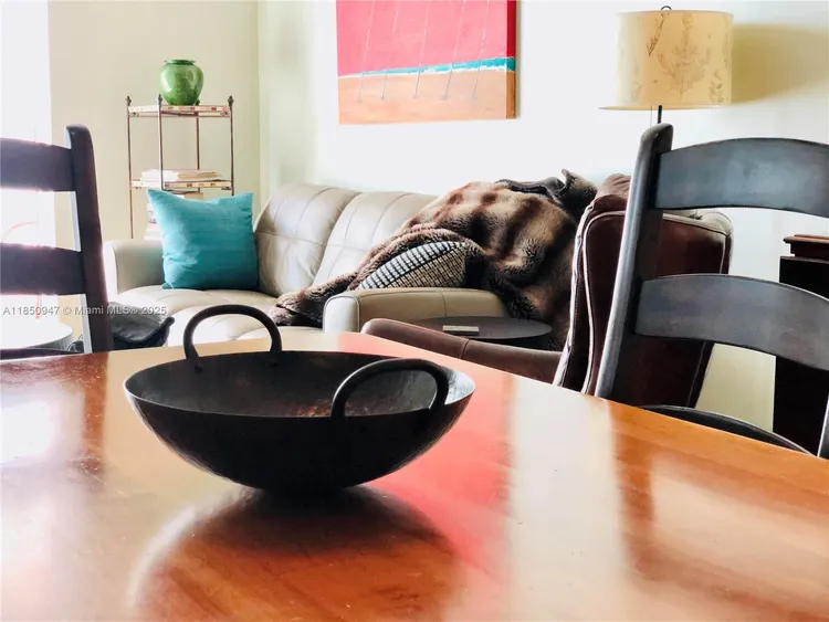 Uptown Lofts #808 image #22