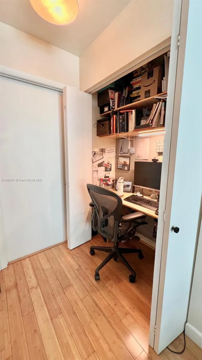 Uptown Lofts #808 image #31