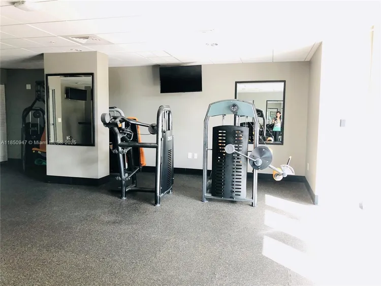 Uptown Lofts #808 image #36