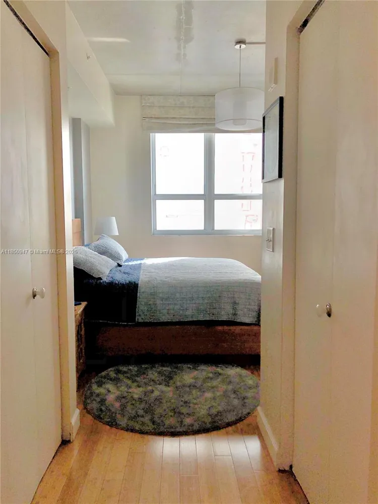 Uptown Lofts #808 image #9