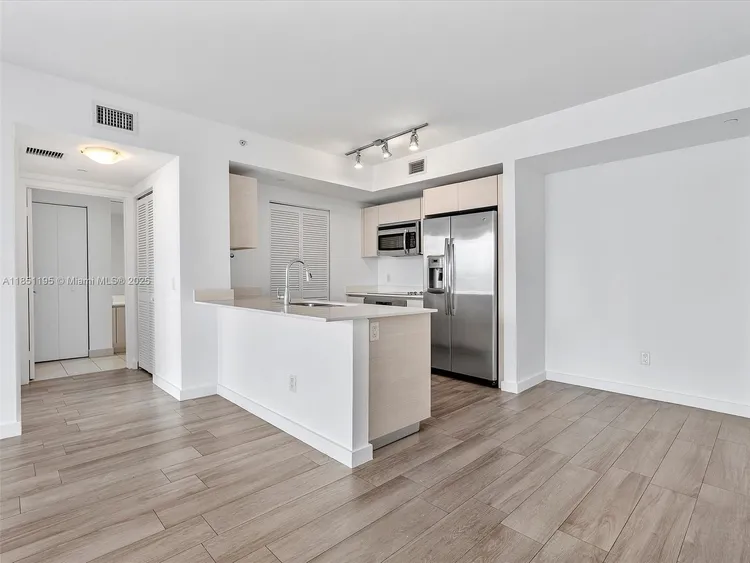 Baltus House #1416 image #17