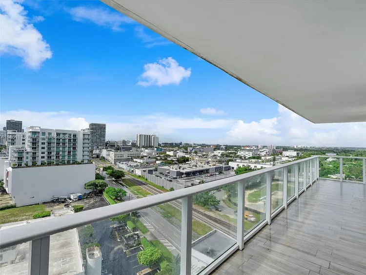 Baltus House #1416 image #38