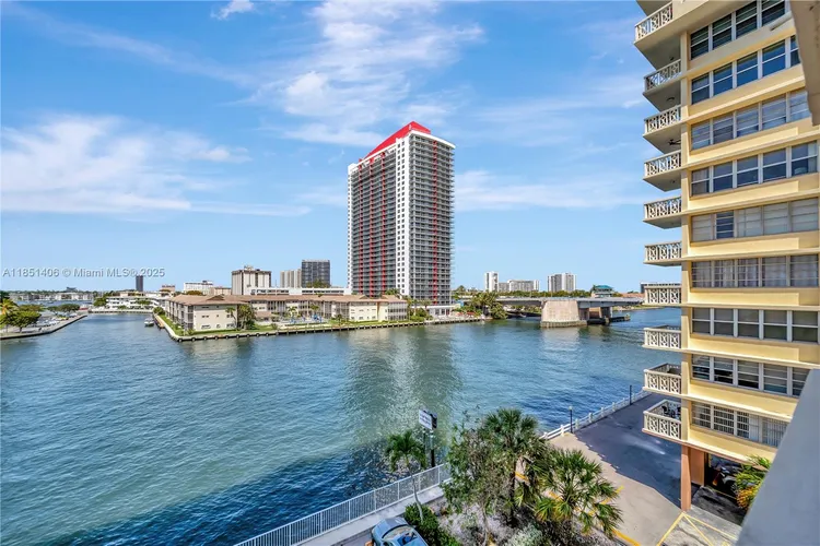 Plaza Towers North #511 image #12