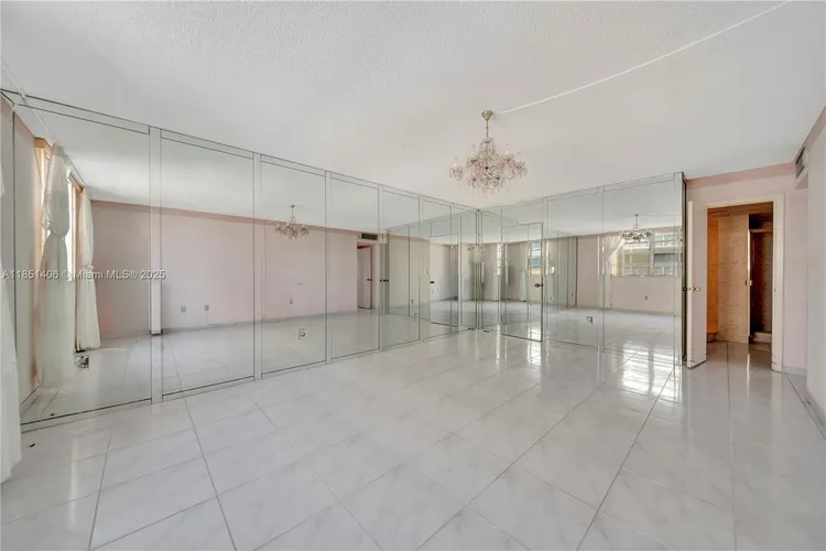 Plaza Towers North #511 image #20