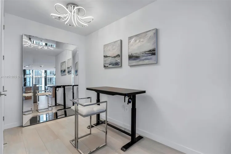 Park Grove Club Residences #2204 image #19