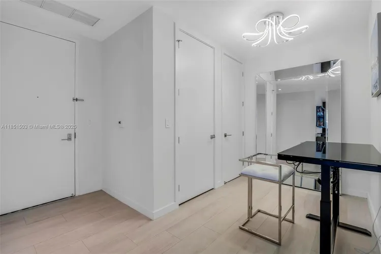 Park Grove Club Residences #2204 image #20