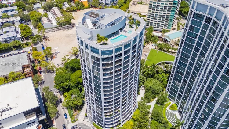 Park Grove Club Residences #2204 image #25