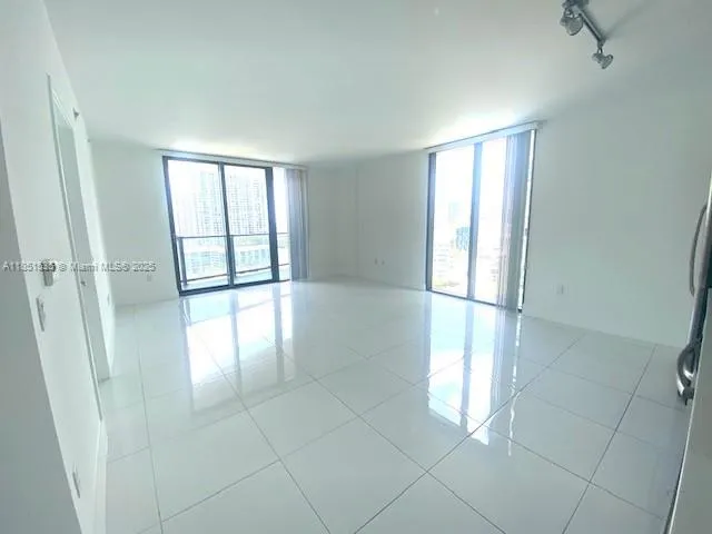 My Brickell #2102 image #12