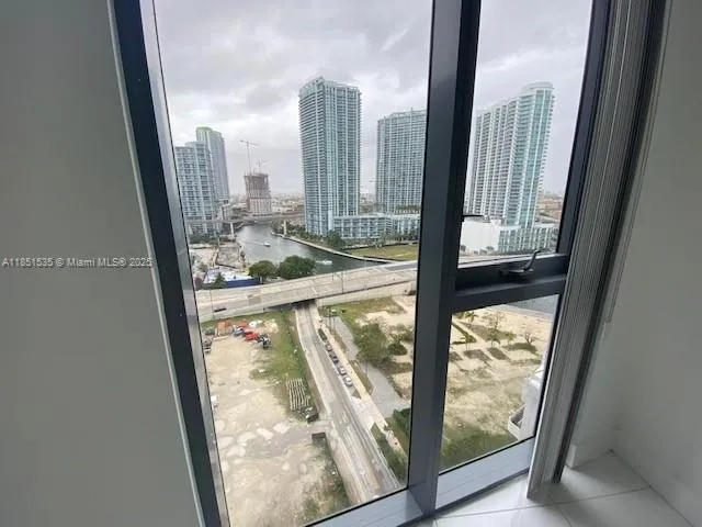 My Brickell #2102 image #9