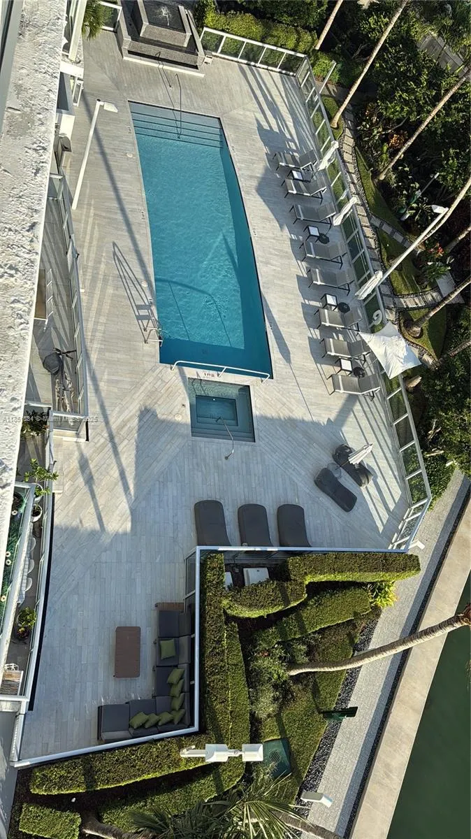 Eden House #707 image #35