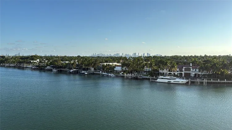 Eden House #707 image #37