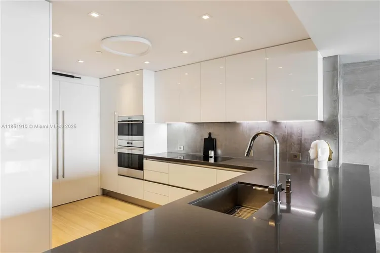 Jade Brickell #909 image #13