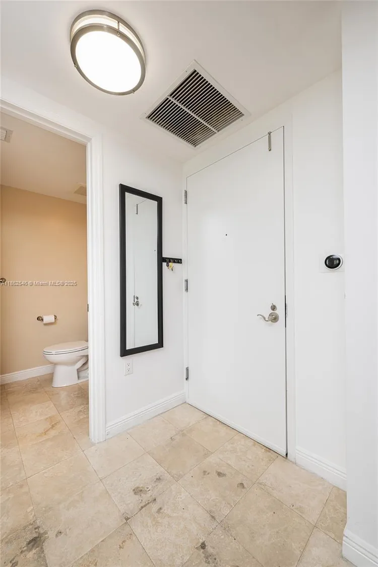 Duo Condo #1804W image #16