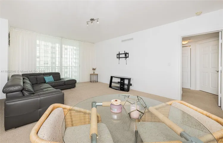 Duo Condo #1804W image #19