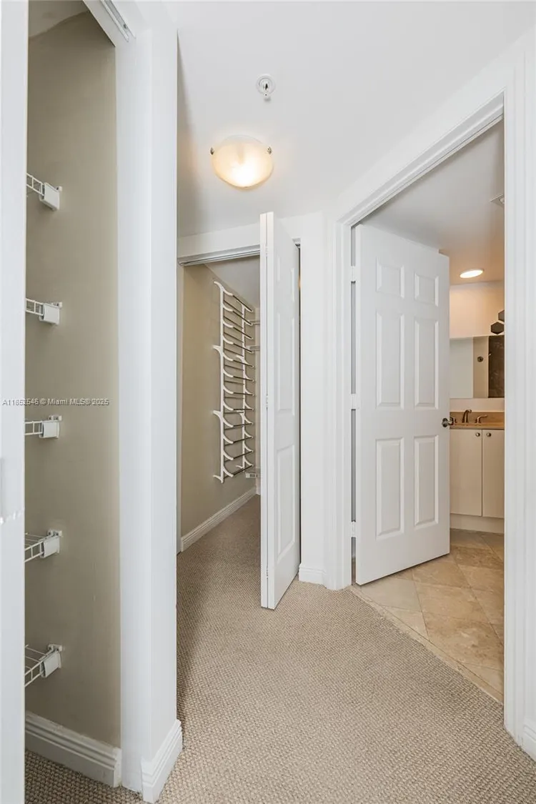 Duo Condo #1804W image #23