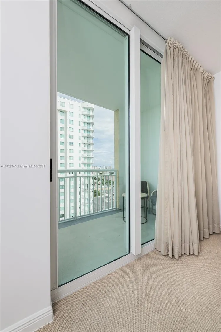 Duo Condo #1804W image #29