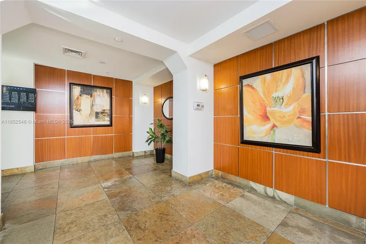 Duo Condo #1804W image #39