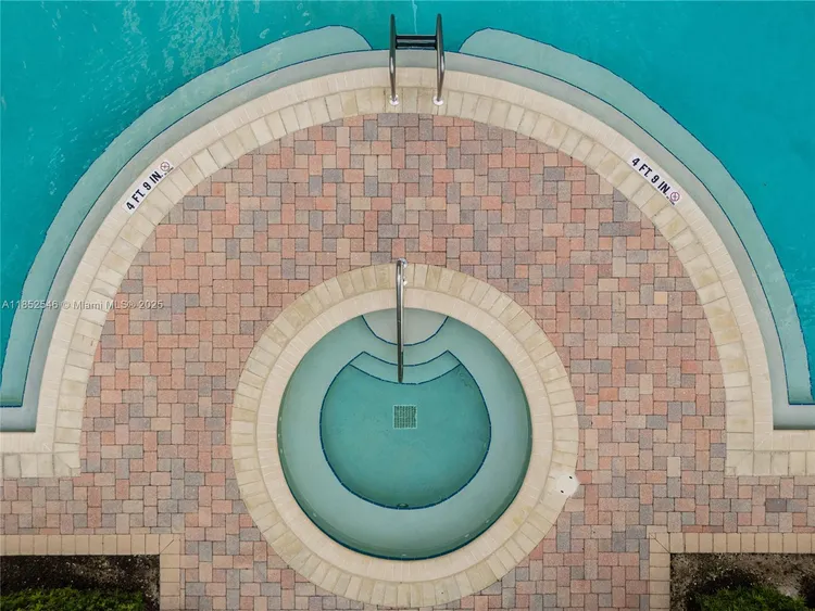 Duo Condo #1804W image #47