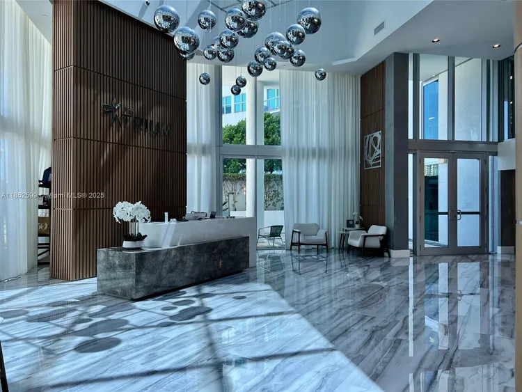 Atrium #1-606 image #39