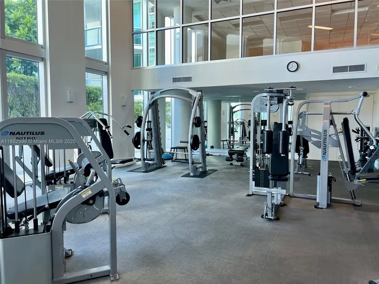 Atrium #1-606 image #41