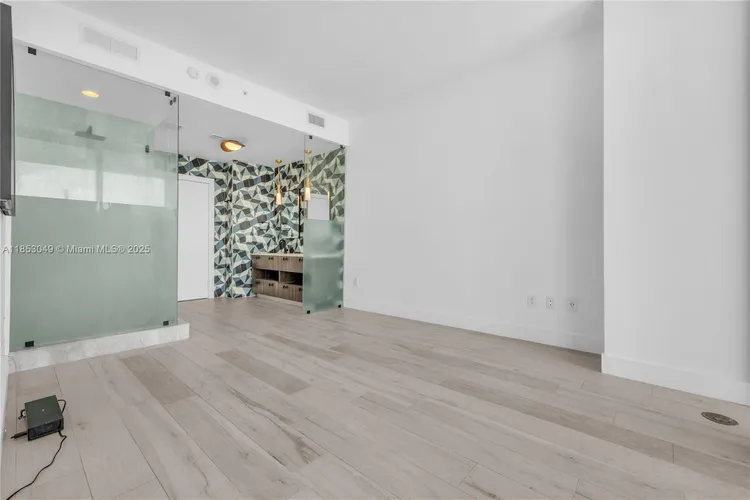 Gran Paraiso #4706 image #12