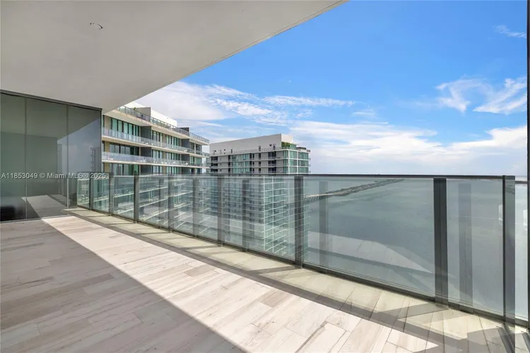 Gran Paraiso #4706 image #28