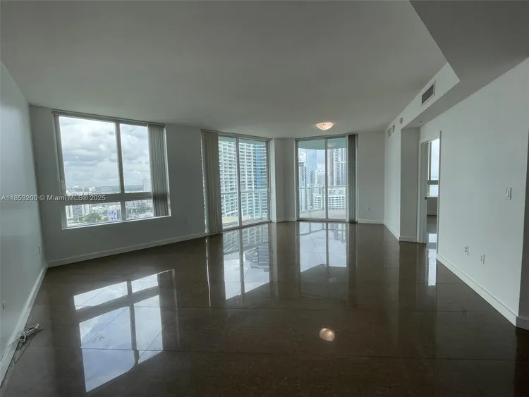 Quantum on the Bay #2112 image #25