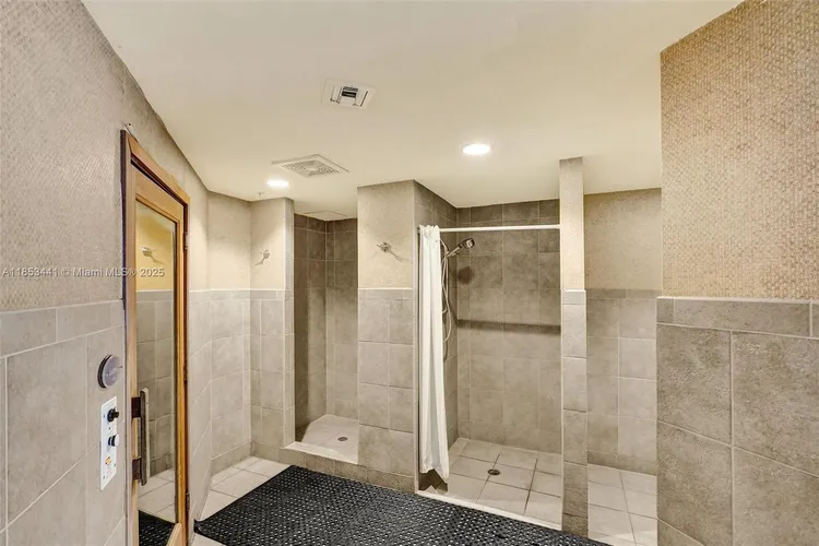 360 Condo #PH15 image #64