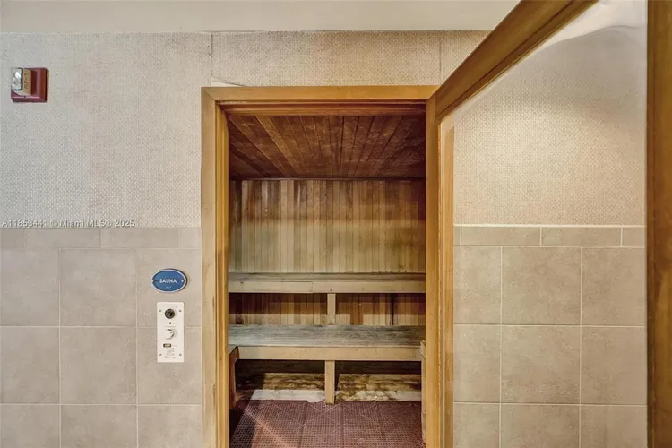 360 Condo #PH15 image #65