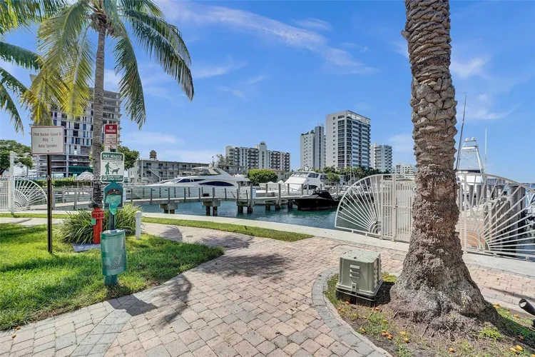 360 Condo #PH15 image #76