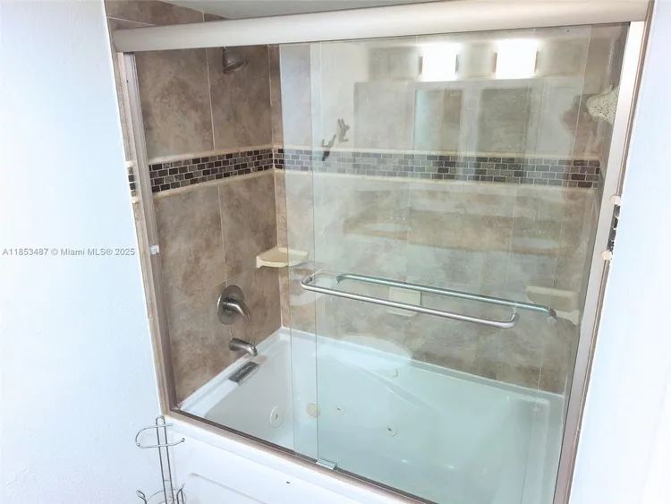 Parc Plaza #6F image #23