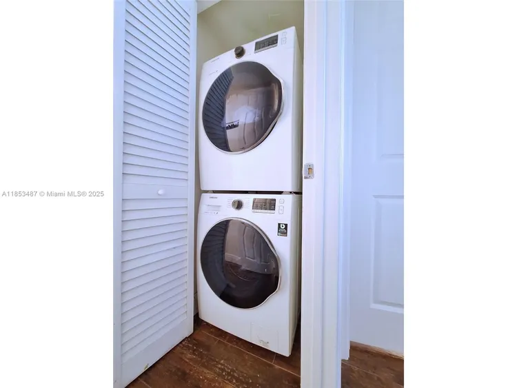 Parc Plaza #6F image #25