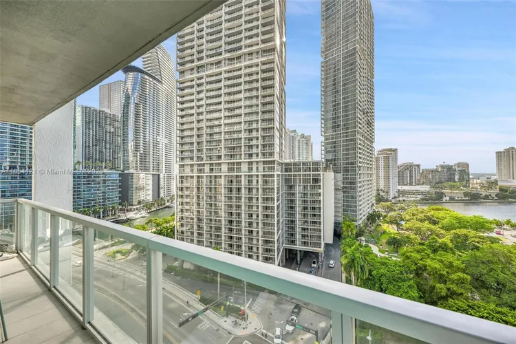 500 Brickell #1401 image #11