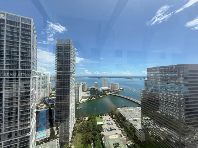 500 Brickell #1401 image #24