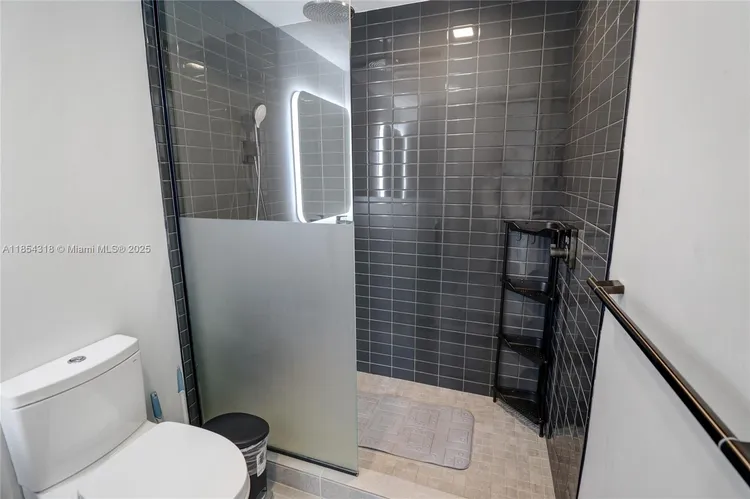 YotelPad #2209 image #16