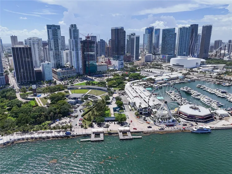 YotelPad #2209 image #24