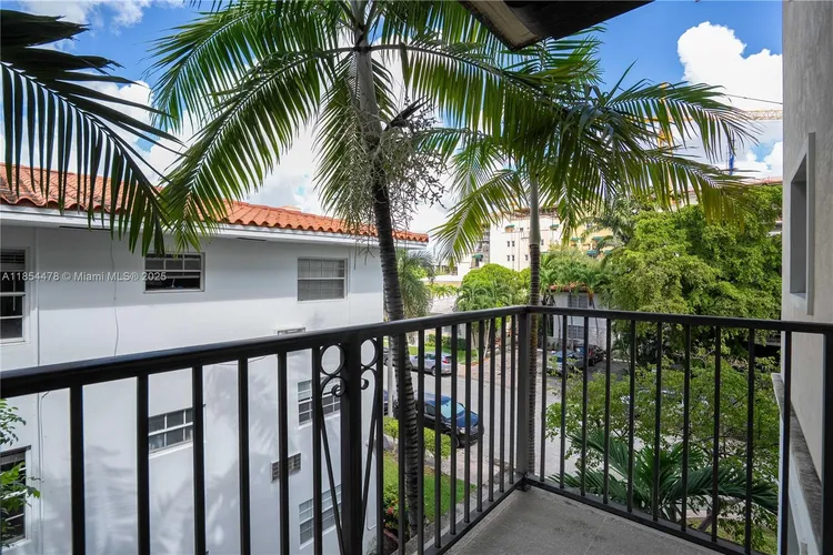 Majorca 300 #305 image #13