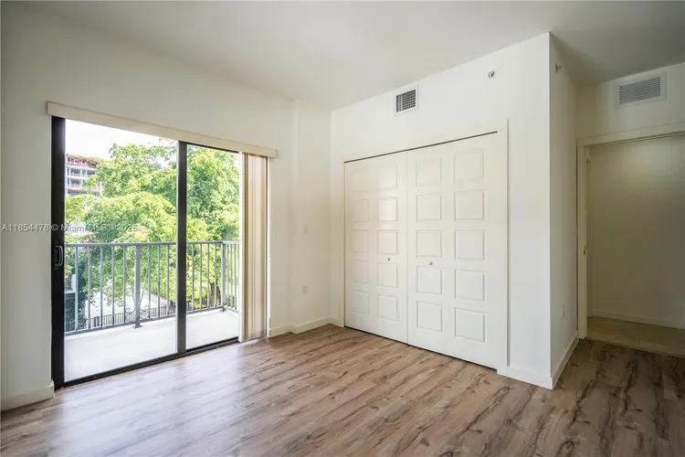 Majorca 300 #305 image #26