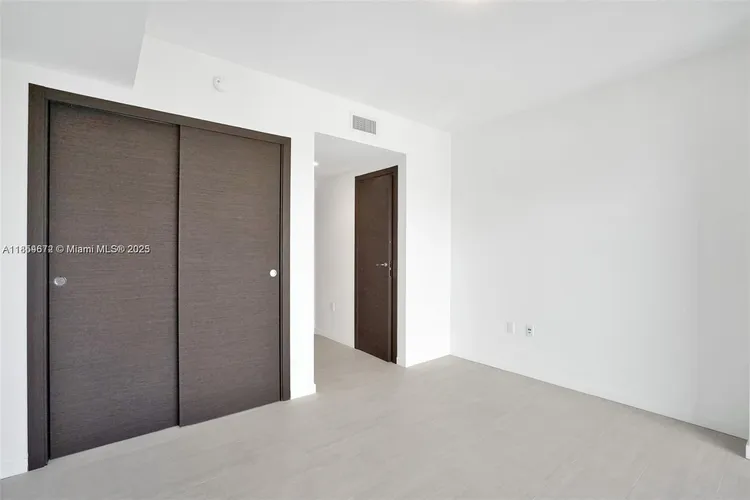 Brickell Flatiron #4710 image #12