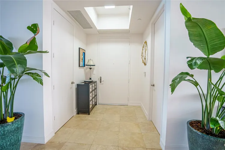 Trump Tower 2 #1104 image #6