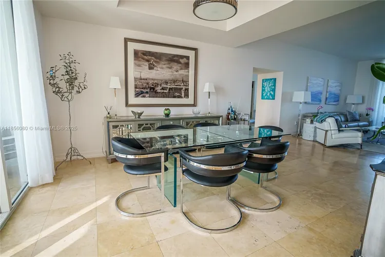 Trump Tower 2 #1104 image #9