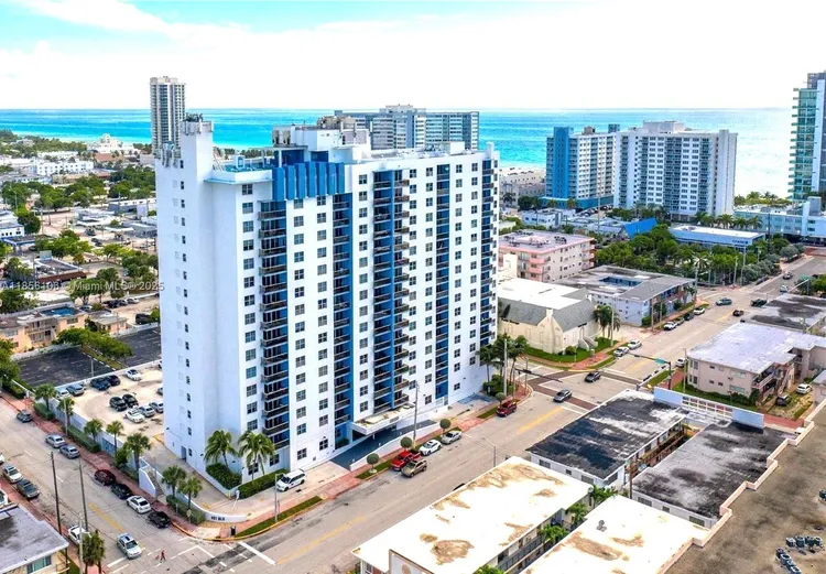 401 Blu Condo #406 image #21