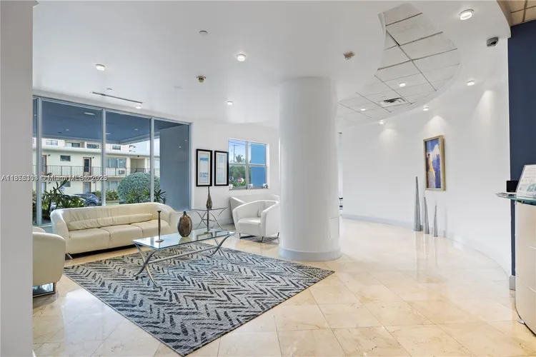 401 Blu Condo #406 image #24