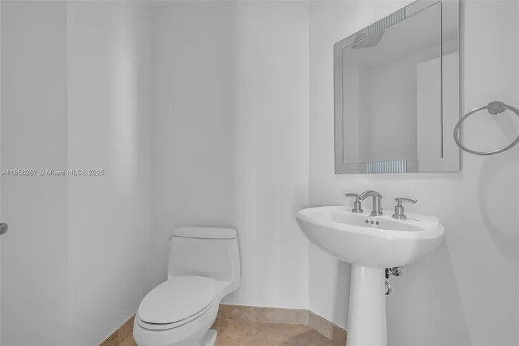 Jade Brickell #1201 image #23