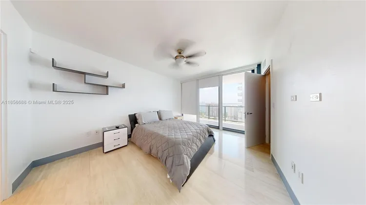 Echo Brickell #1502 image #9